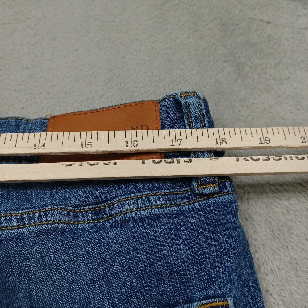 Lucky Brand please see